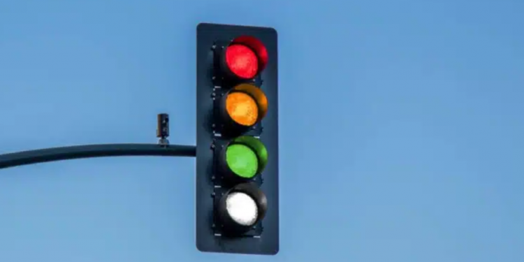  Vert, jaune, rouge et... blanc : c'est la nouvelle proposition de couleurs pour les feux de signalisation !