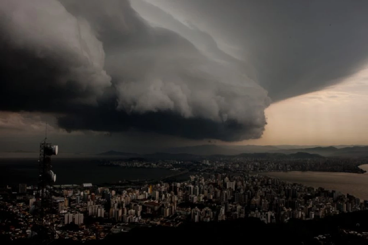  175개 도시가 심한 폭풍우에 휩싸일 것입니다. 그들이 무엇인지 확인하십시오!