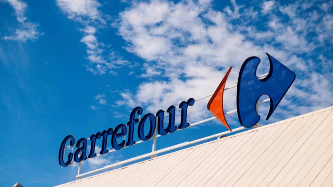  ຄວາມຈິງຫຼືການຕົວະ: Carrefour ແມ່ນບໍລິສັດໃຫຍ່ຫນຶ່ງທີ່ຖືກປົດຕໍາແຫນ່ງມະຫາຊົນບໍ?